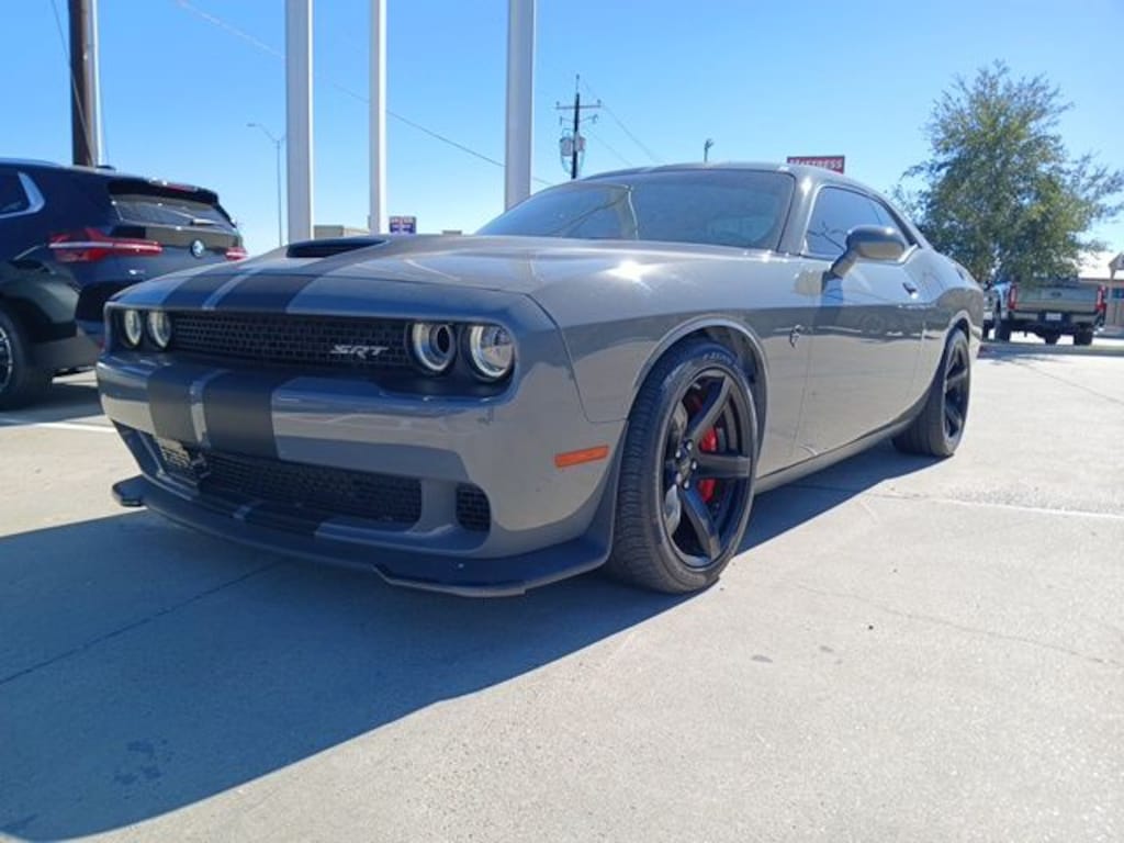 Used 2017 Dodge Challenger SRT Hellcat Coupe