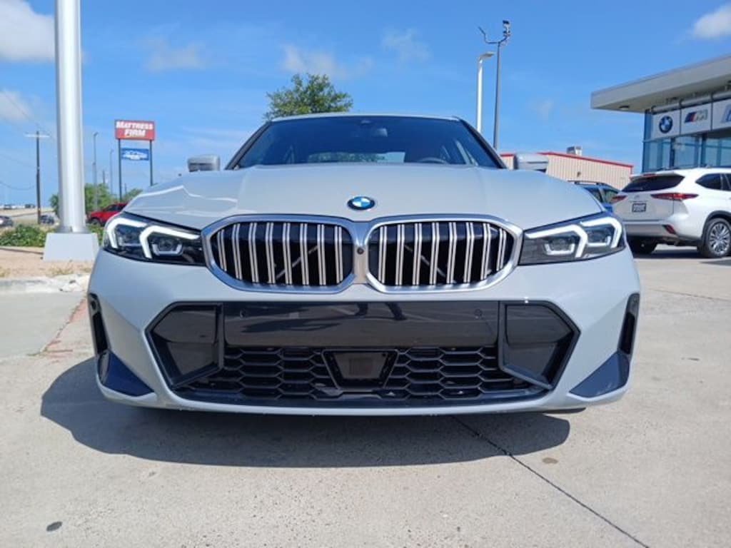 New 2026 BMW 3 Series 330i Sedan