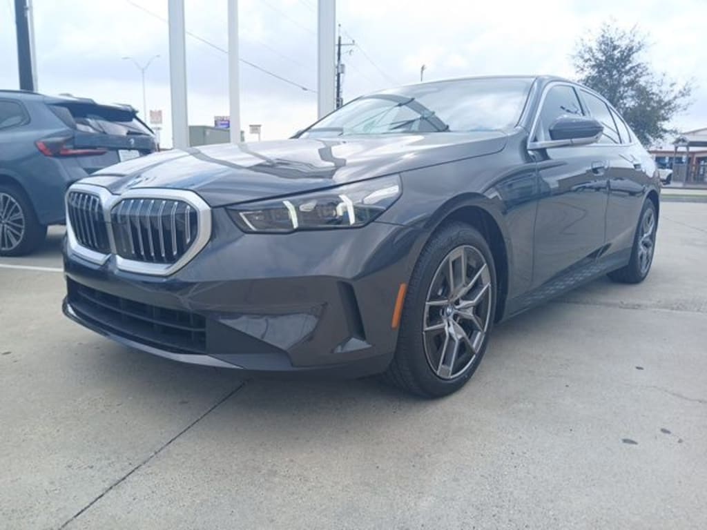 New 2026 BMW 5 Series 530i Sedan