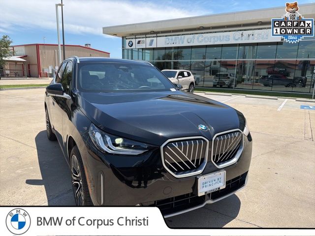2025 BMW X3 30 XDRIVE's photo