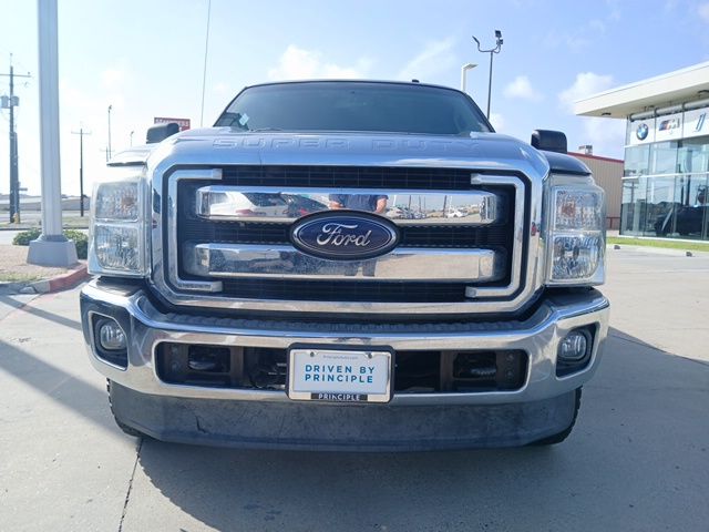 2016 Ford F-250 photo 2