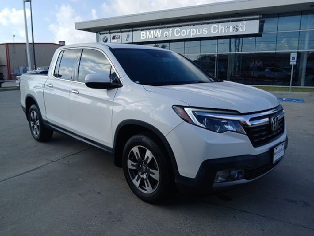 Used 2017 Honda Ridgeline RTL-E 4D Crew Cab Truck