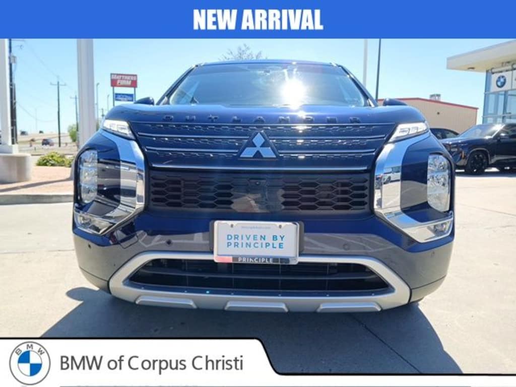 Used 2024 Mitsubishi Outlander SE SUV
