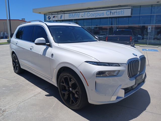 2024 BMW X7 xDrive40i w/ HEADS UP DISPLAY