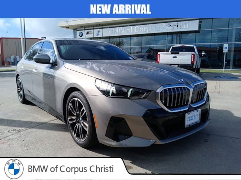 Used 2024 BMW 5 Series 530i w/ M SPORT Sedan