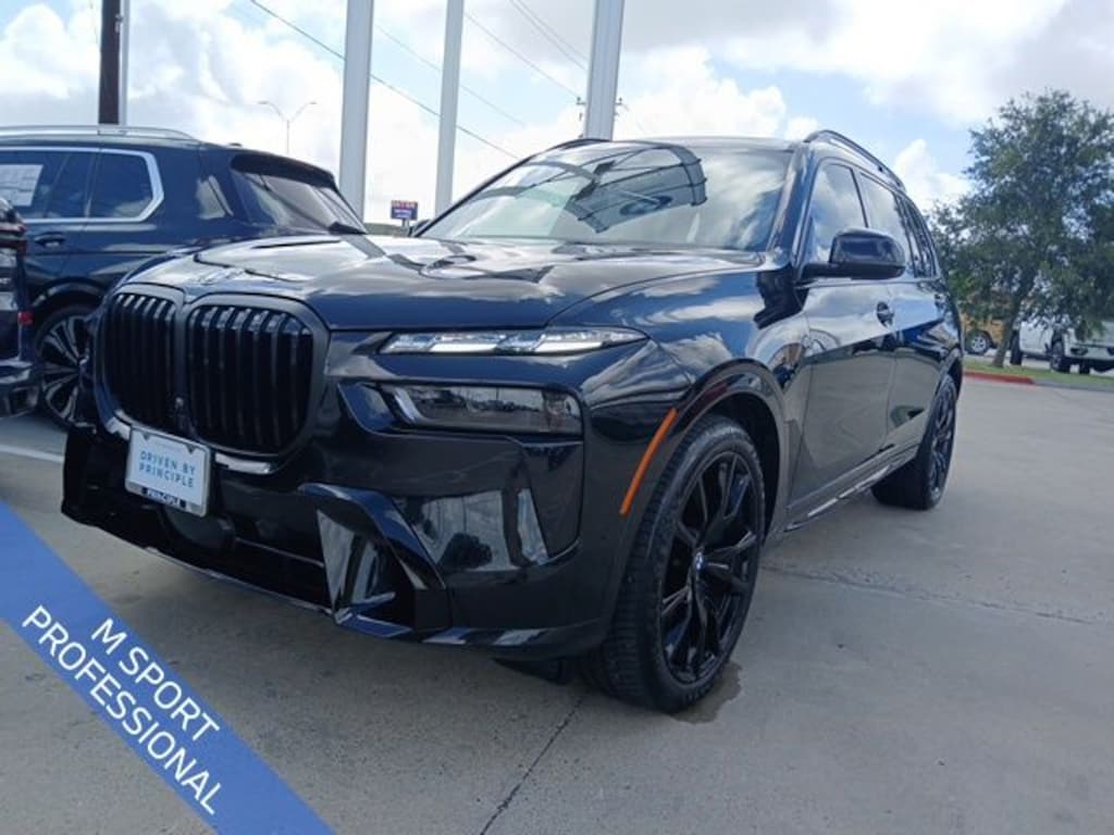 Certified 2026 BMW X7 xDrive40i w/ M SPORT SUV