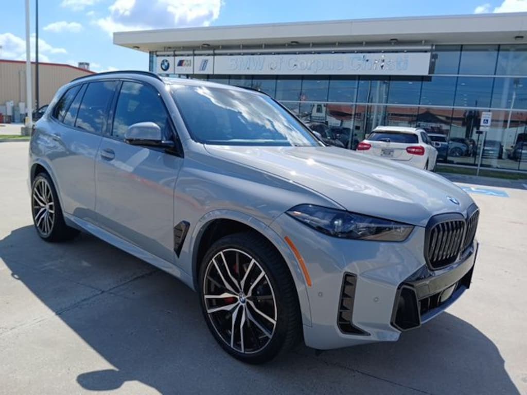 New 2026 BMW X5 sDrive40i SUV