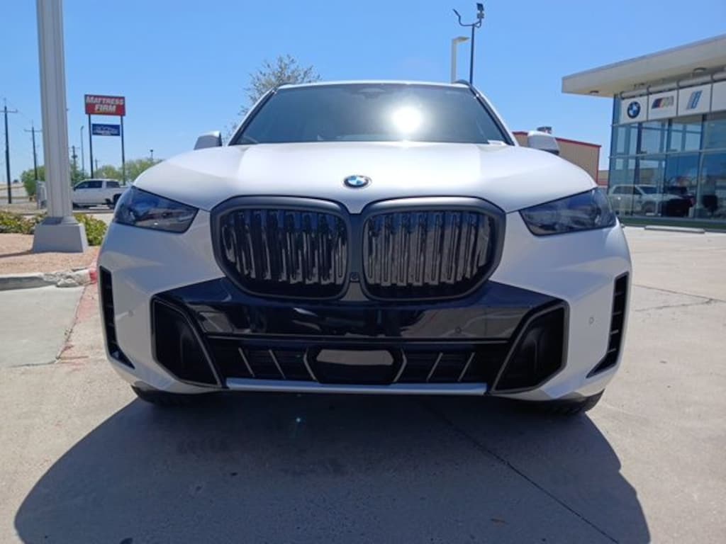 New 2026 BMW X5 sDrive40i SUV