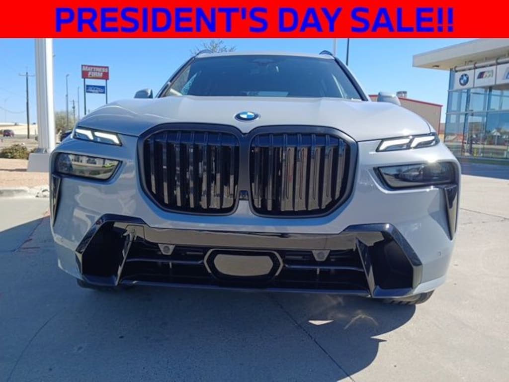 New 2026 BMW X7 xDrive40i SUV