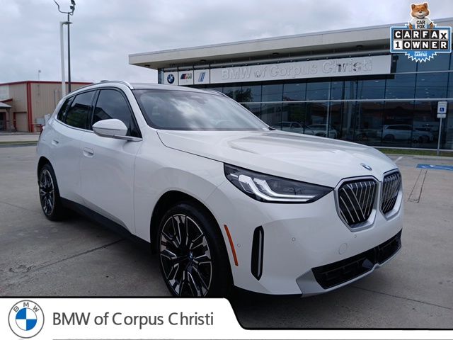 2025 BMW X3 30 XDRIVE's photo