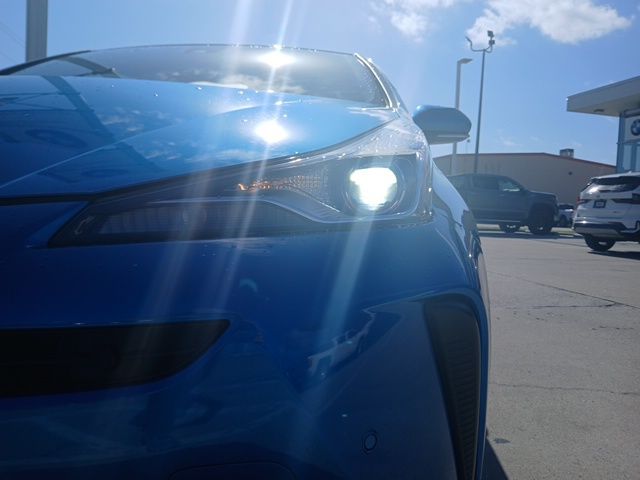 2022 Toyota Prius L photo 4