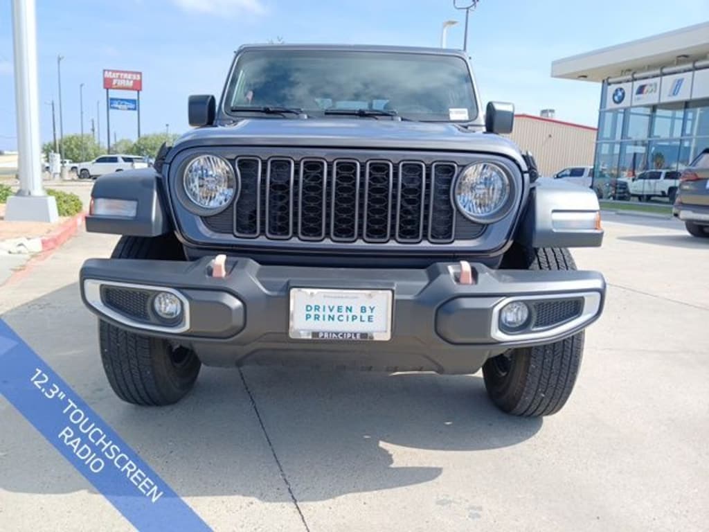 Used 2024 Jeep Gladiator Sport Truck