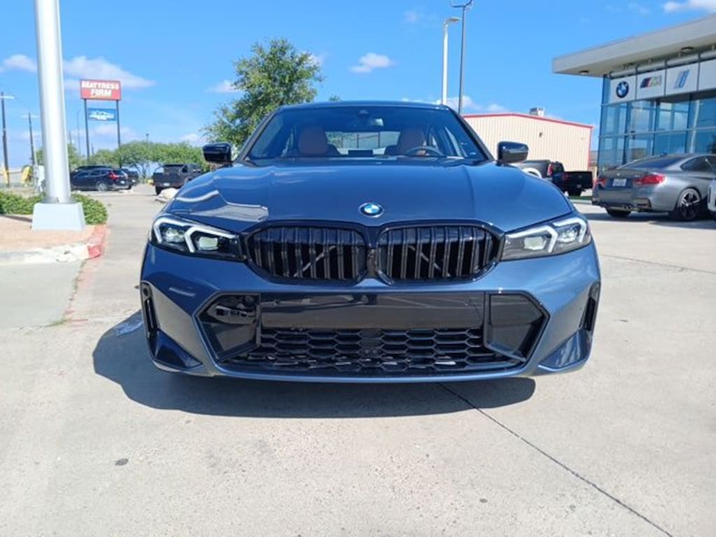 New 2026 BMW 3 Series 330i Sedan