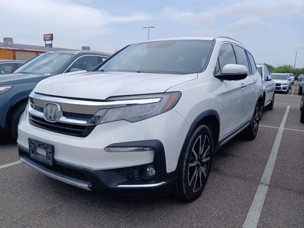 Used 2020 Honda Pilot Touring 8 Passenger SUV