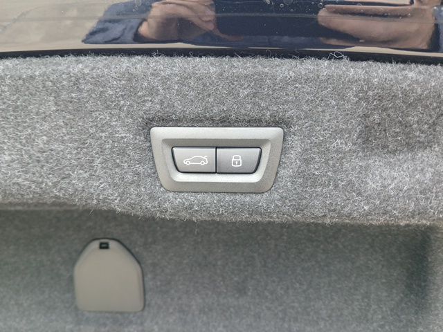 2026 BMW 5 Series 530i - Photo 10