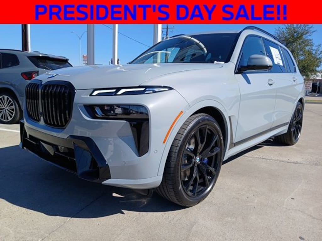 New 2026 BMW X7 xDrive40i SUV