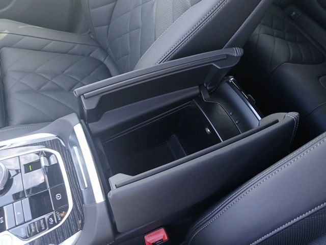 2026 BMW X5 50e - Photo 23
