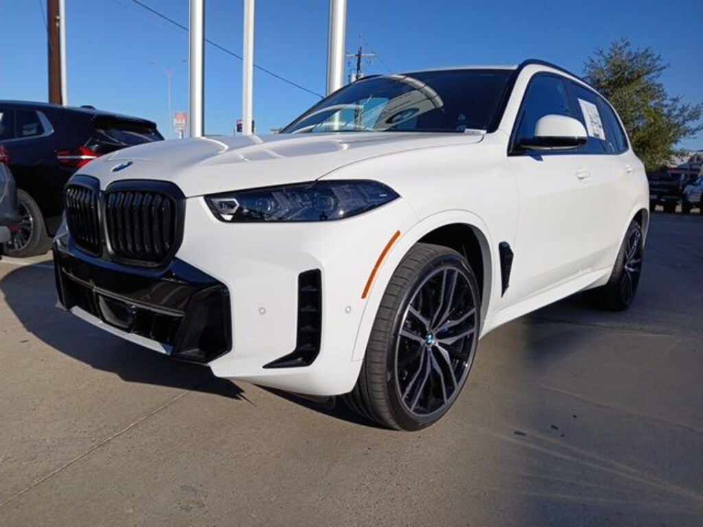New 2026 BMW X5 sDrive40i SUV