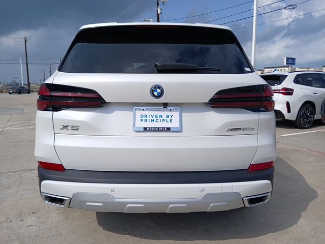 2026 BMW X5 50e - Photo 9