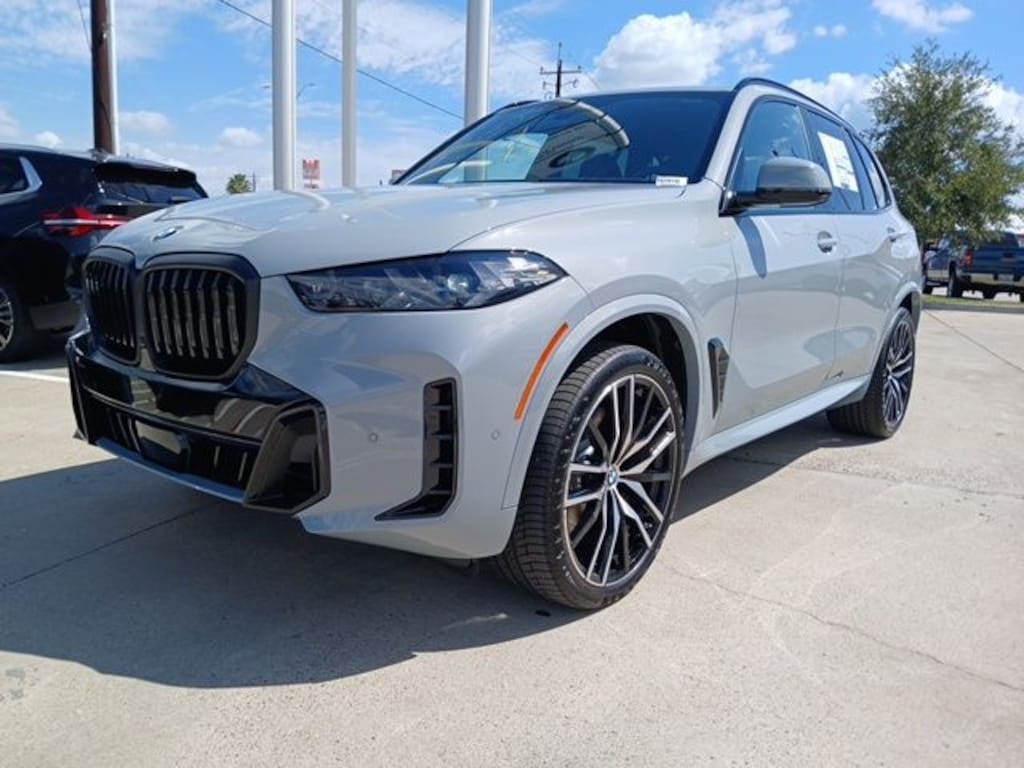 New 2026 BMW X5 sDrive40i SUV