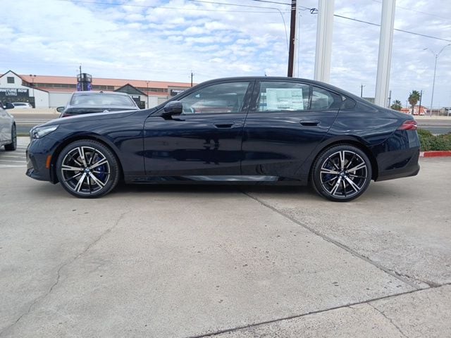 2026 BMW 5 Series 530i - Photo 6
