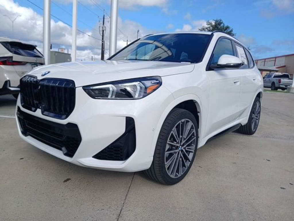 New 2026 BMW X1 xDrive28i SUV