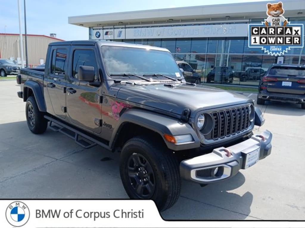 Used 2024 Jeep Gladiator Sport Truck