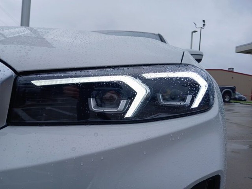 New 2026 BMW 3 Series 330i Sedan