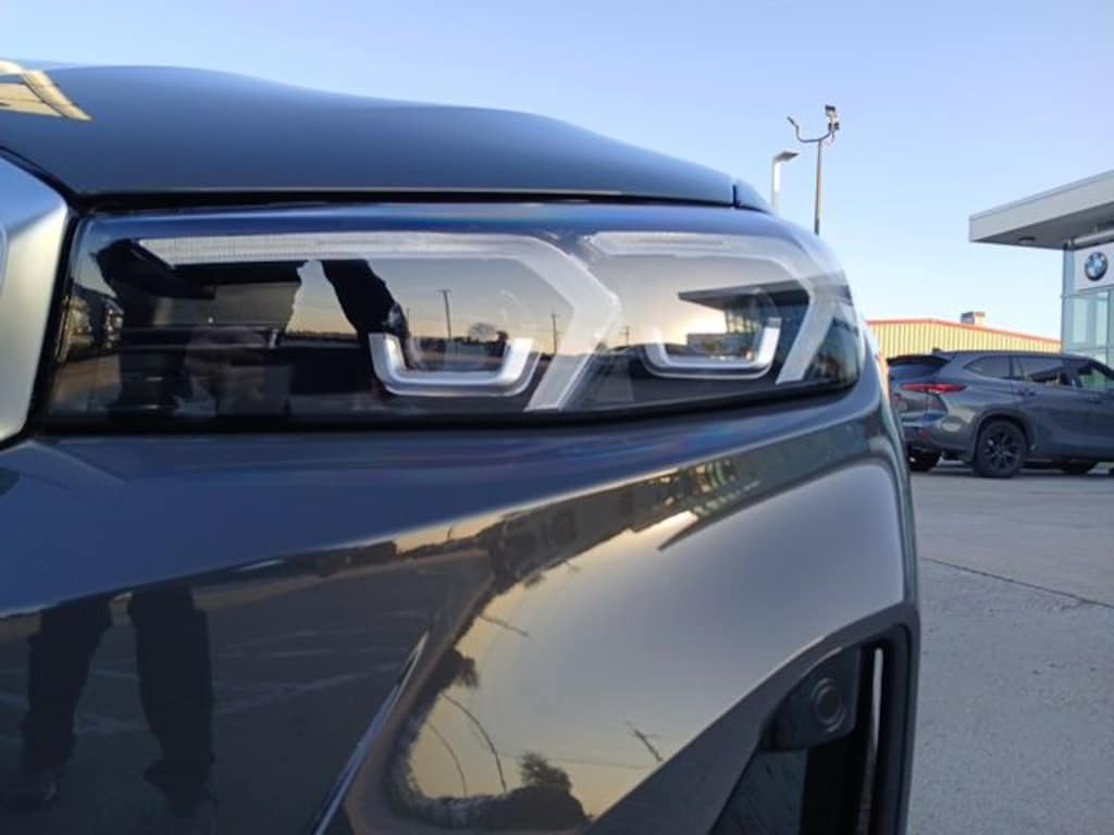 New 2026 BMW 3 Series 330i Sedan