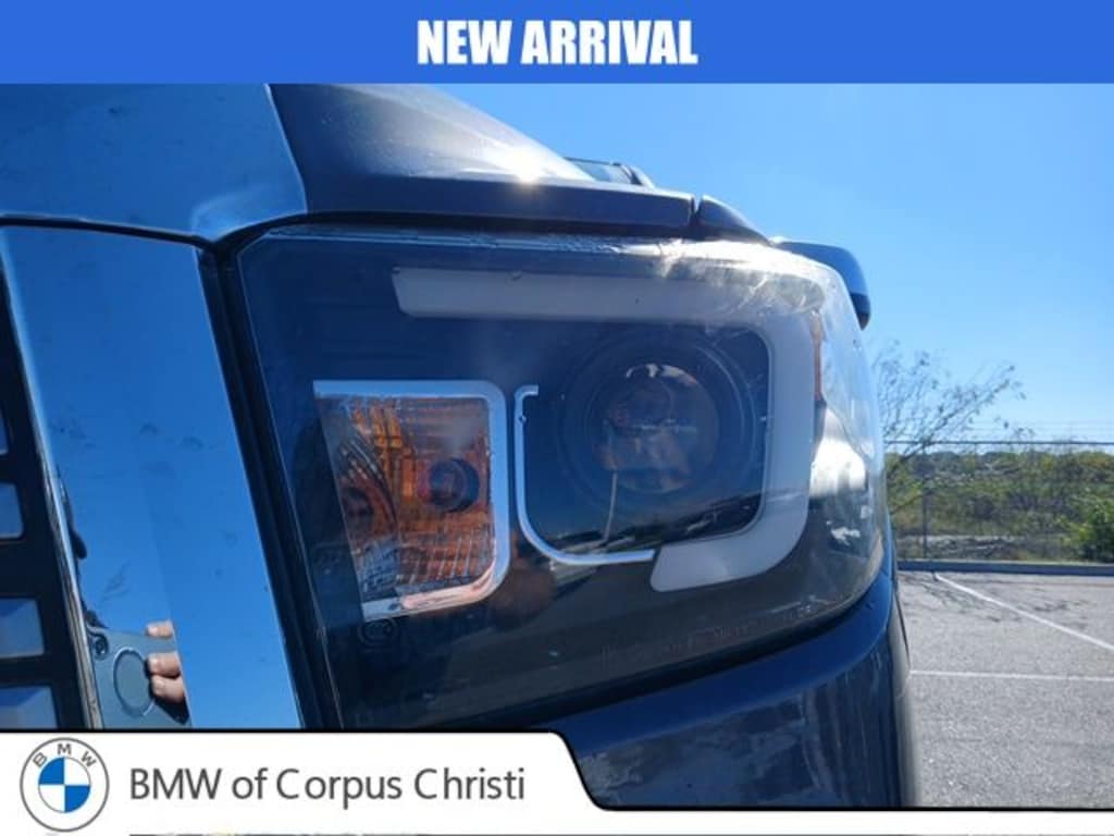 Used 2014 Toyota Tundra Limited CrewMax w/ LIFT KIT & 35s Truck