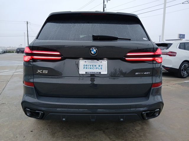 2026 BMW X5 40i - Photo 8
