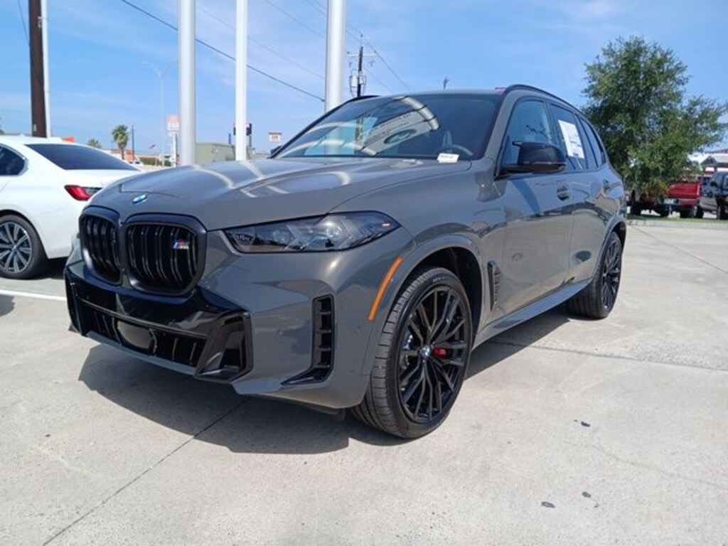 New 2026 BMW X5 M60i SUV