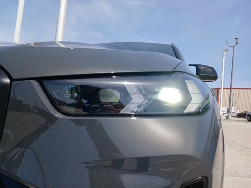 New 2026 BMW X5 M60i SUV