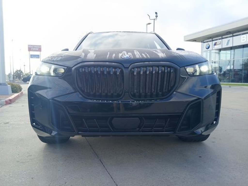 New 2026 BMW X5 xDrive50e SUV