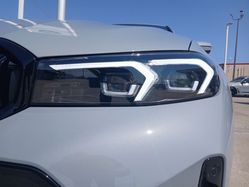 New 2026 BMW 3 Series 330i Sedan
