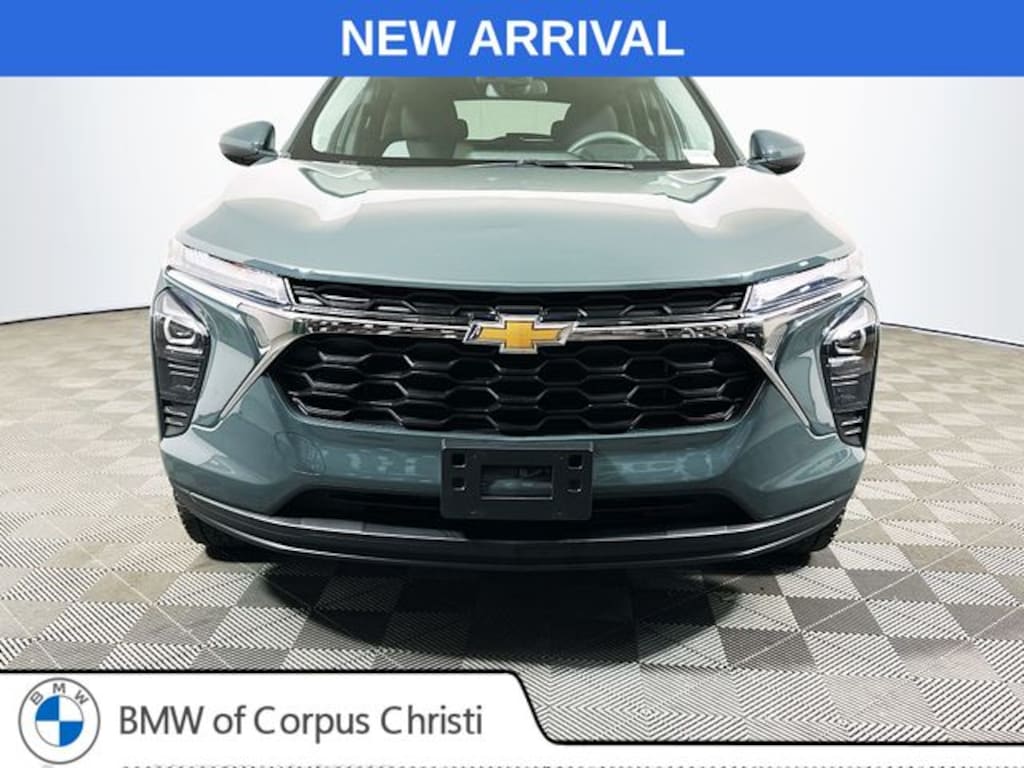 Used 2025 Chevrolet Trax LS SUV