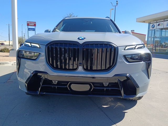 New 2026 BMW X7 xDrive40i SUV