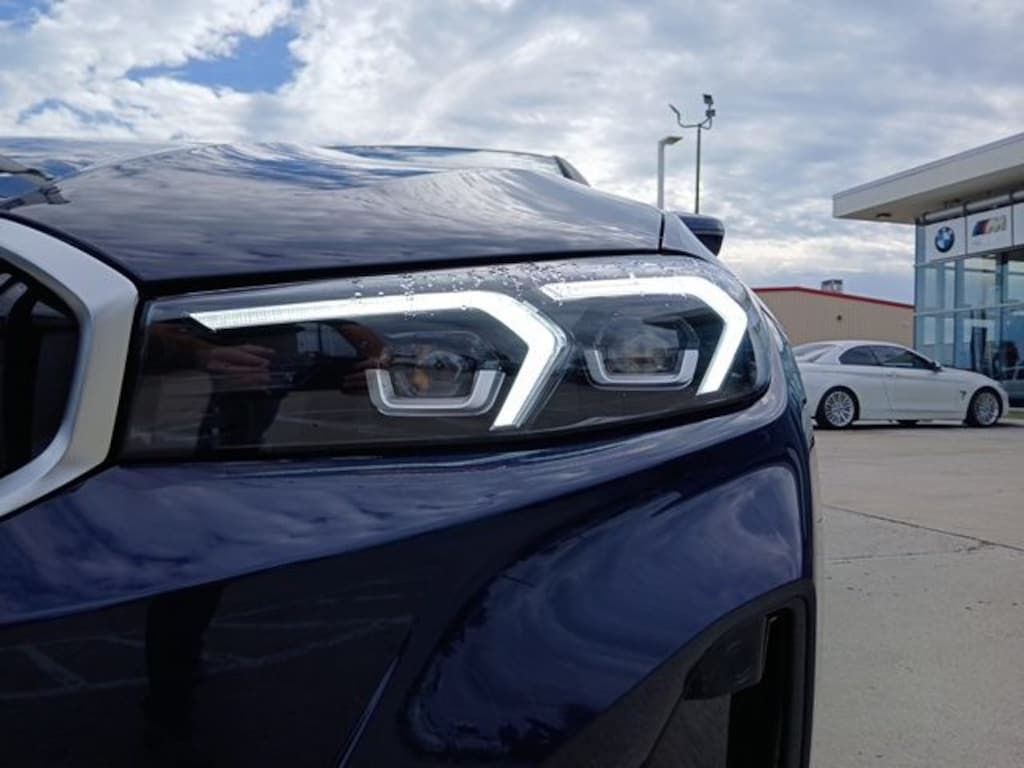 New 2026 BMW 3 Series 330i Sedan