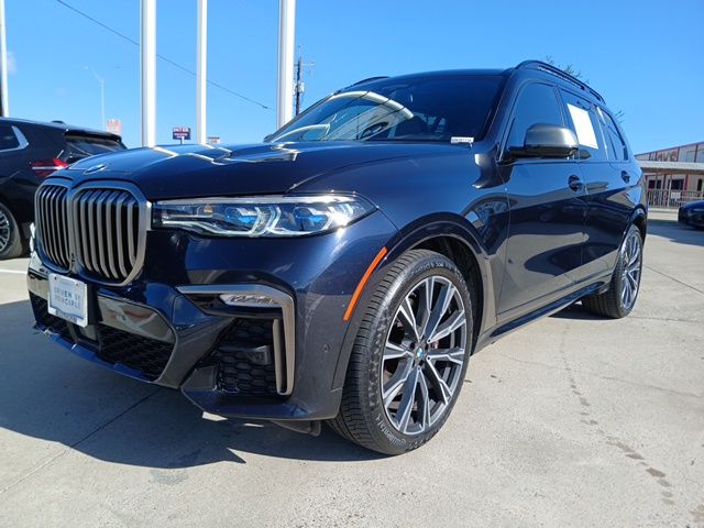 2022 Bmw X7 M50i photo 2