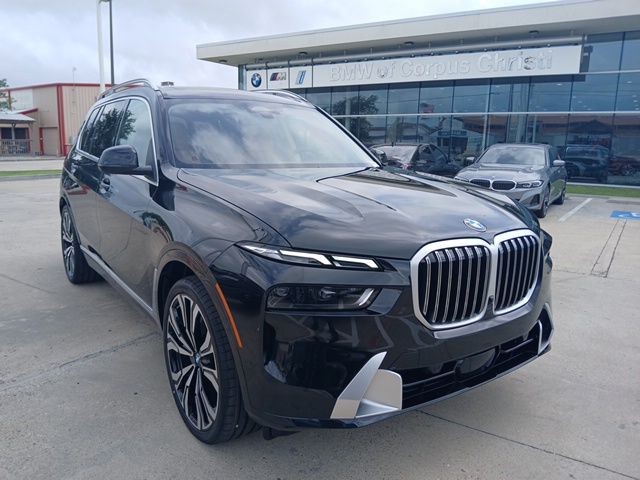 2027 BMW X7 xDrive40i's photo