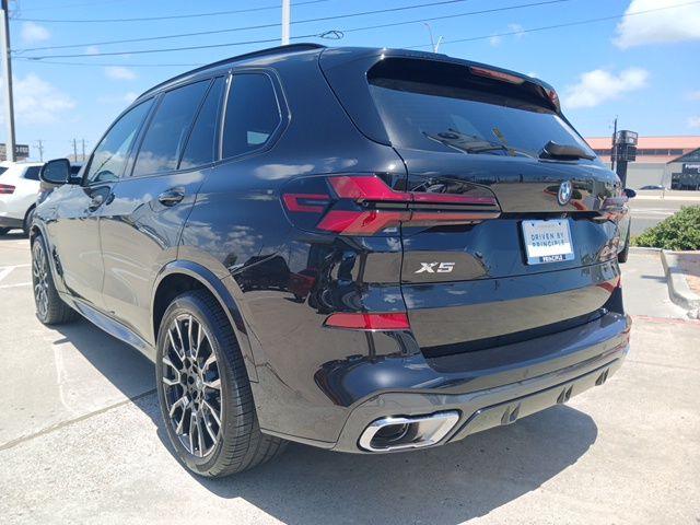 2026 BMW X5 50e - Photo 8