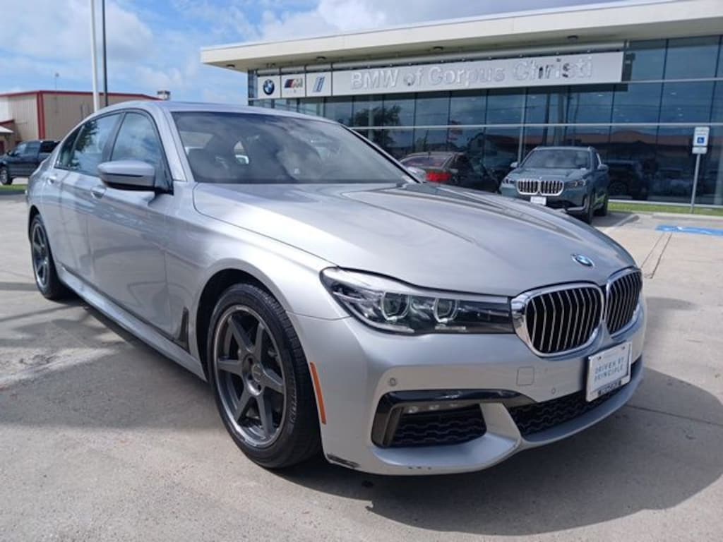 Used 2018 BMW 7 Series 740i w/ M SPORT Sedan