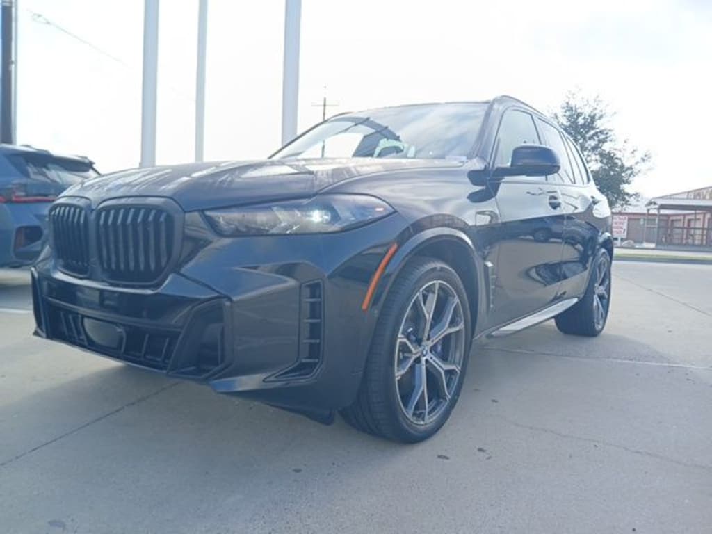 New 2026 BMW X5 xDrive50e SUV