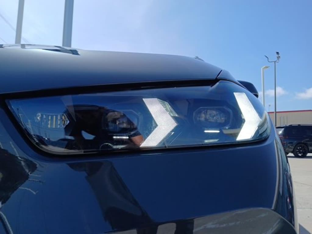 New 2026 BMW X5 sDrive40i SUV