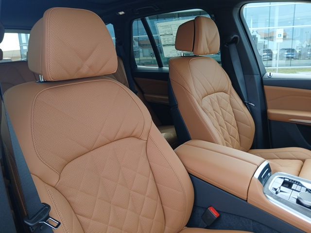 2026 BMW X5 50e - Photo 19