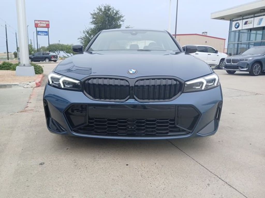 New 2026 BMW 3 Series 330i Sedan