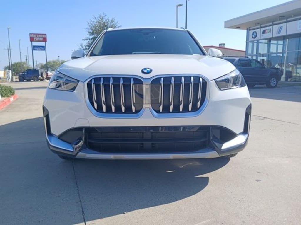 New 2026 BMW X1 xDrive28i SUV