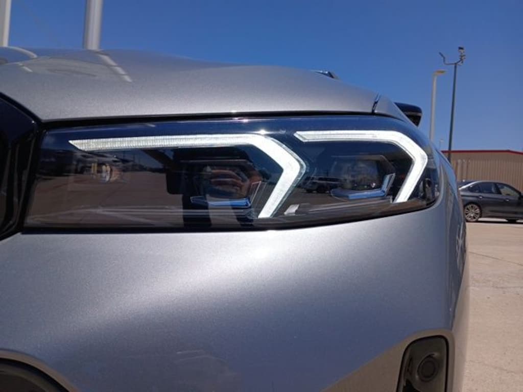 New 2026 BMW 3 Series 330i Sedan