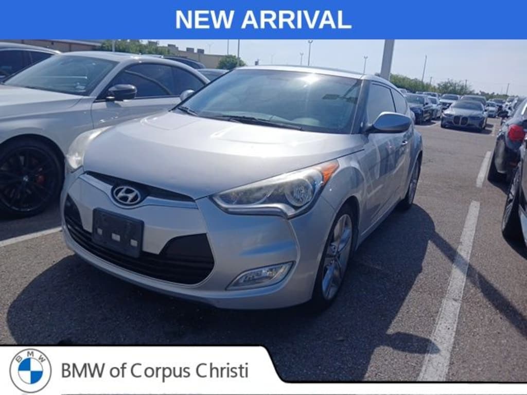 Used 2016 Hyundai Veloster Base Hatchback