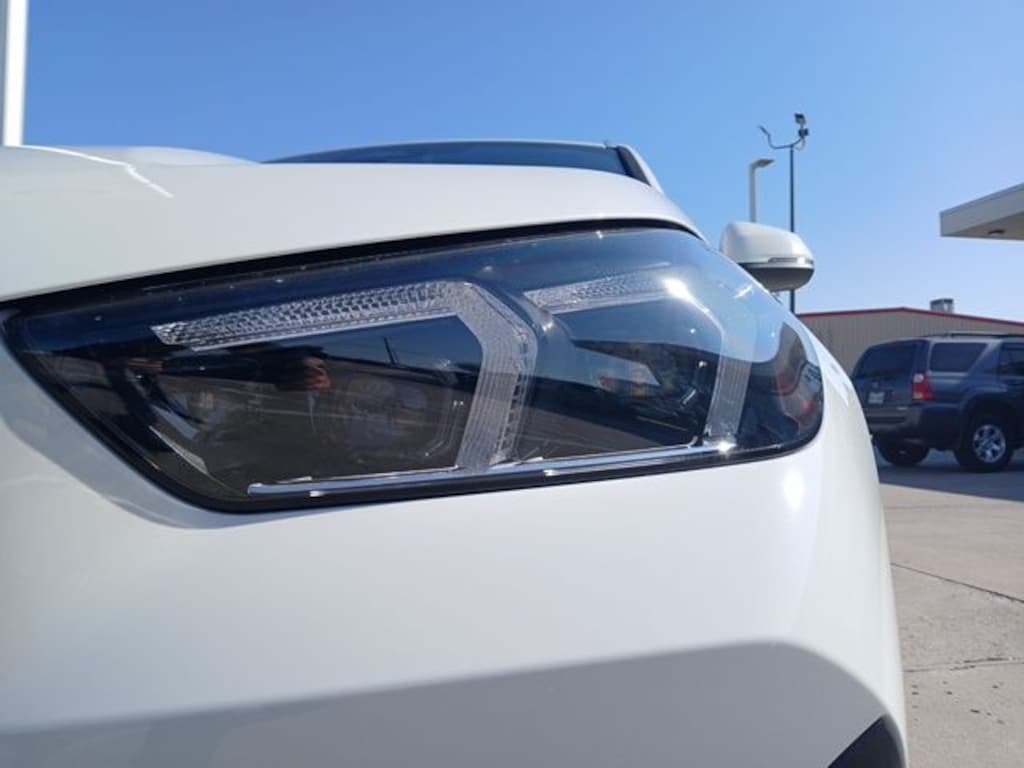 New 2026 BMW X1 xDrive28i SUV